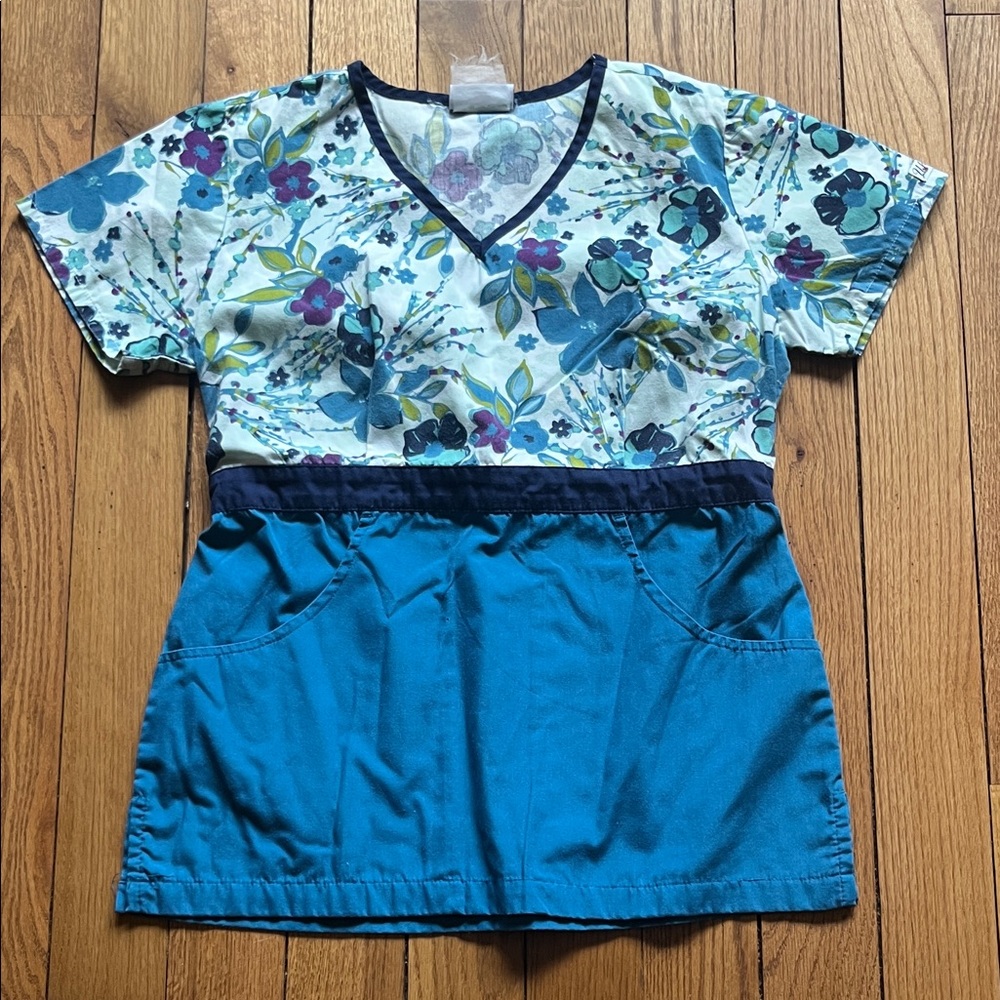 UA Scrubs Floral V-Neck Top with Teal